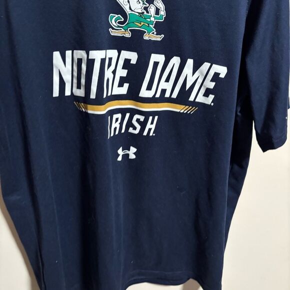 Under Armour Notre Dame Fighting Irish Blue Short Sleeve Shirt- Size Medium - Picture 4 of 4